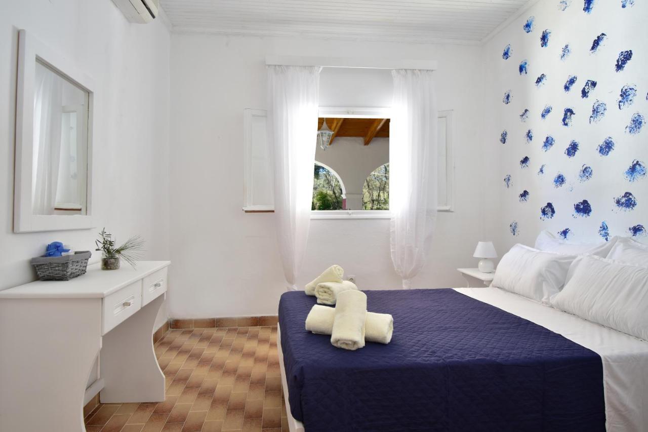 Merlyn Rooms Into The Nature, 100M From The Beach Dafnila Dış mekan fotoğraf